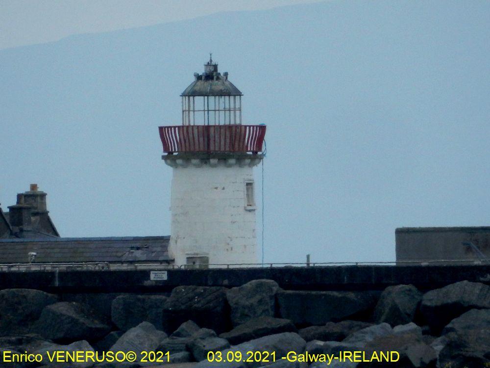 82 - Faro dell'Isola di Mutton - Lighthouse of Mutton Island.jpg